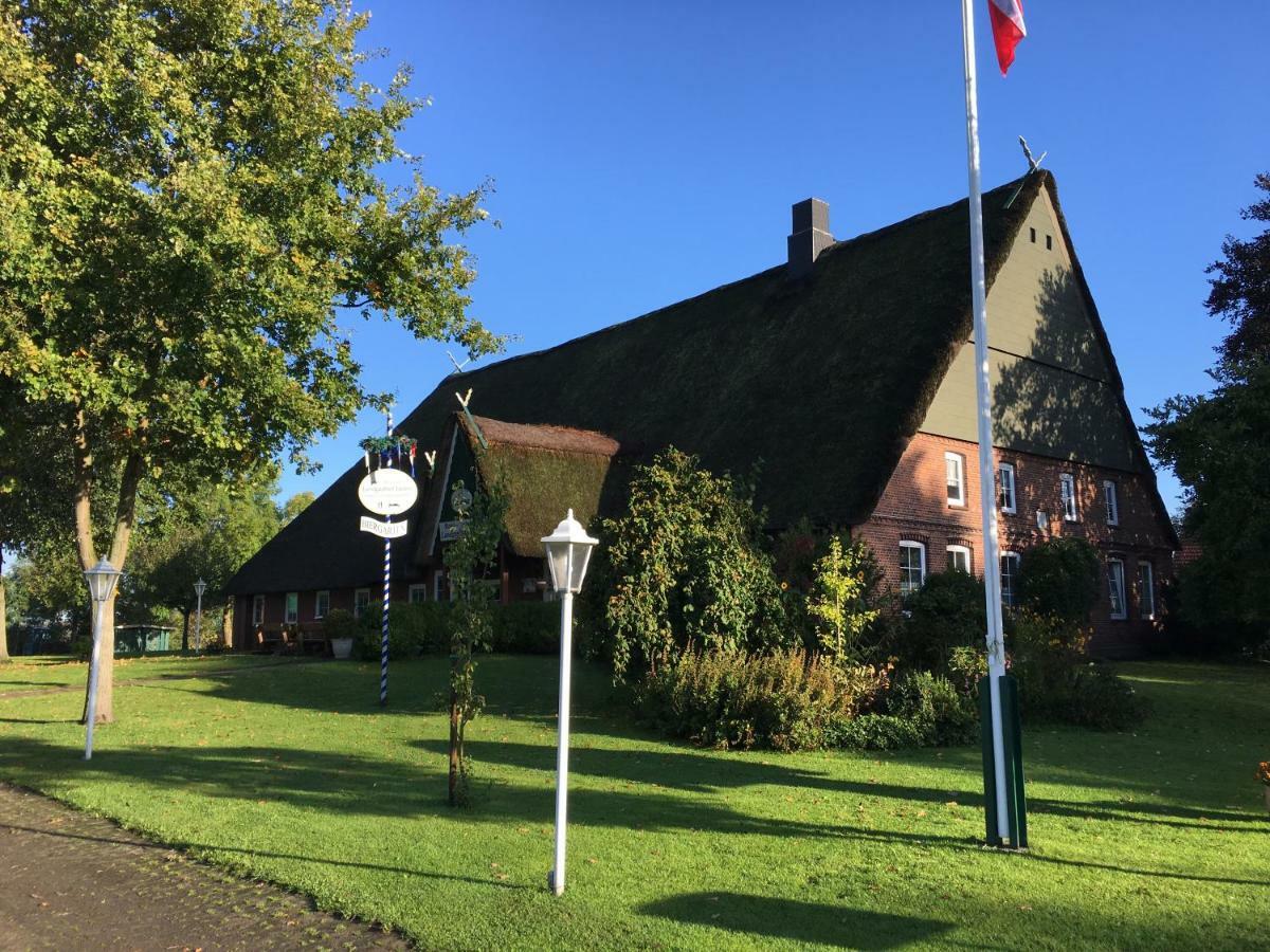Готель Landgasthof Luders Wewelsfleth Екстер'єр фото